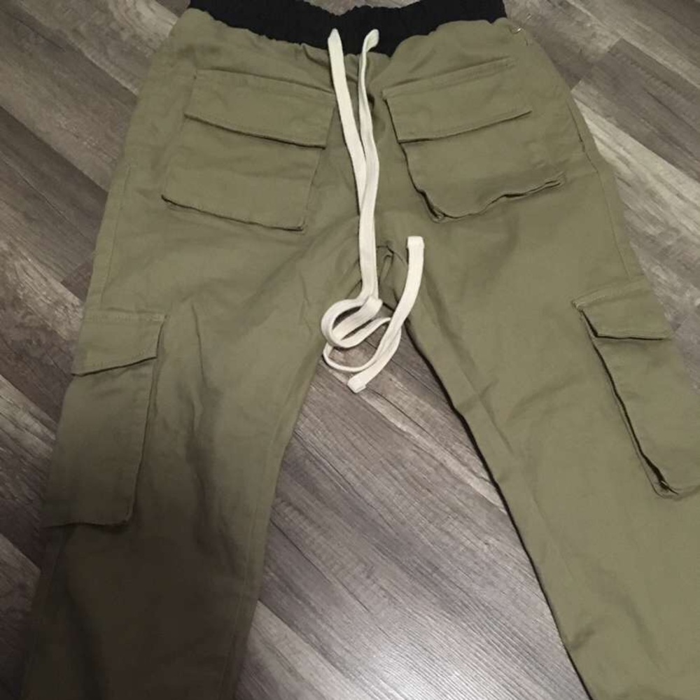 Mnml cargos & hm overalls (both included )